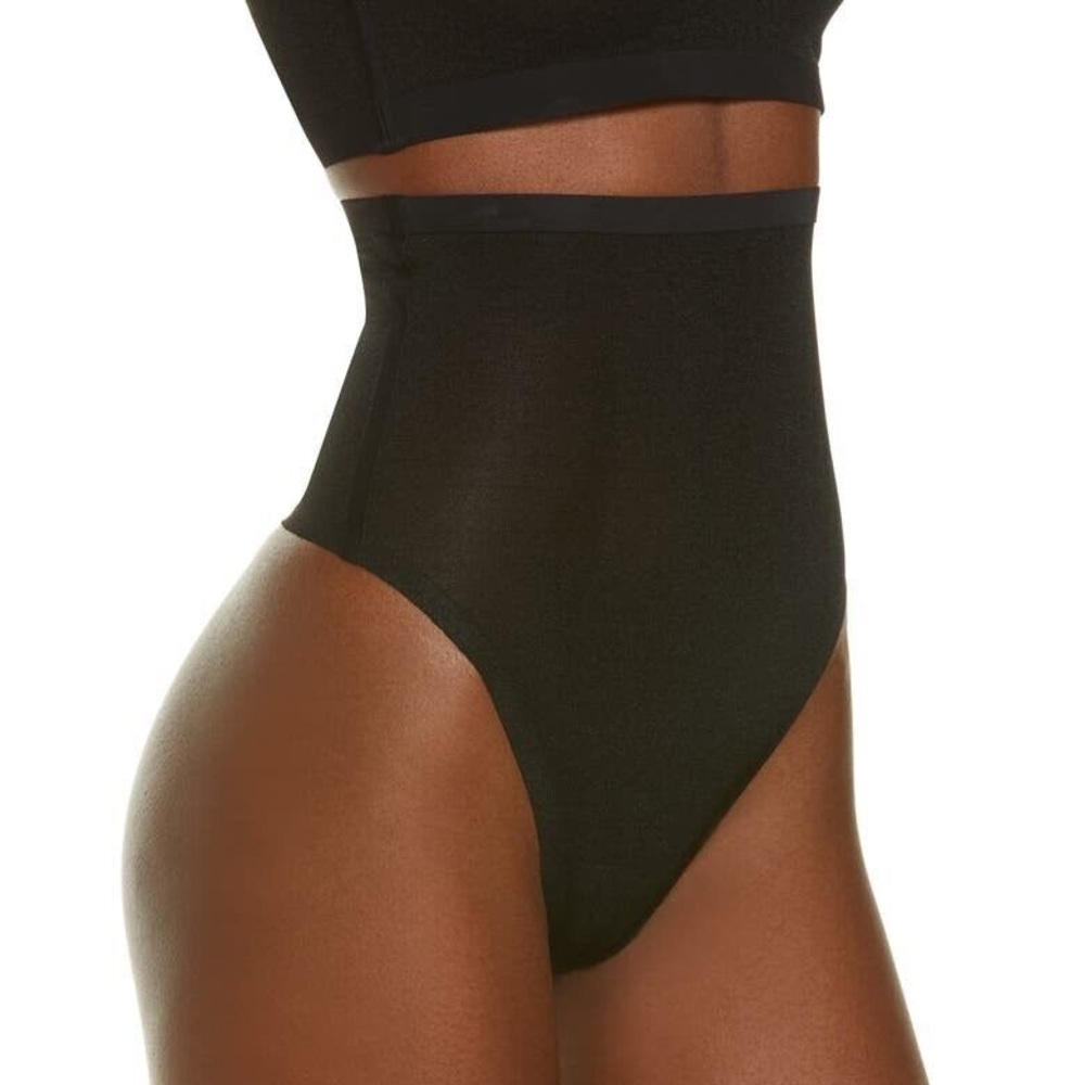 SKIMS Power Mesh High Waisted Thong ONYX Size M
